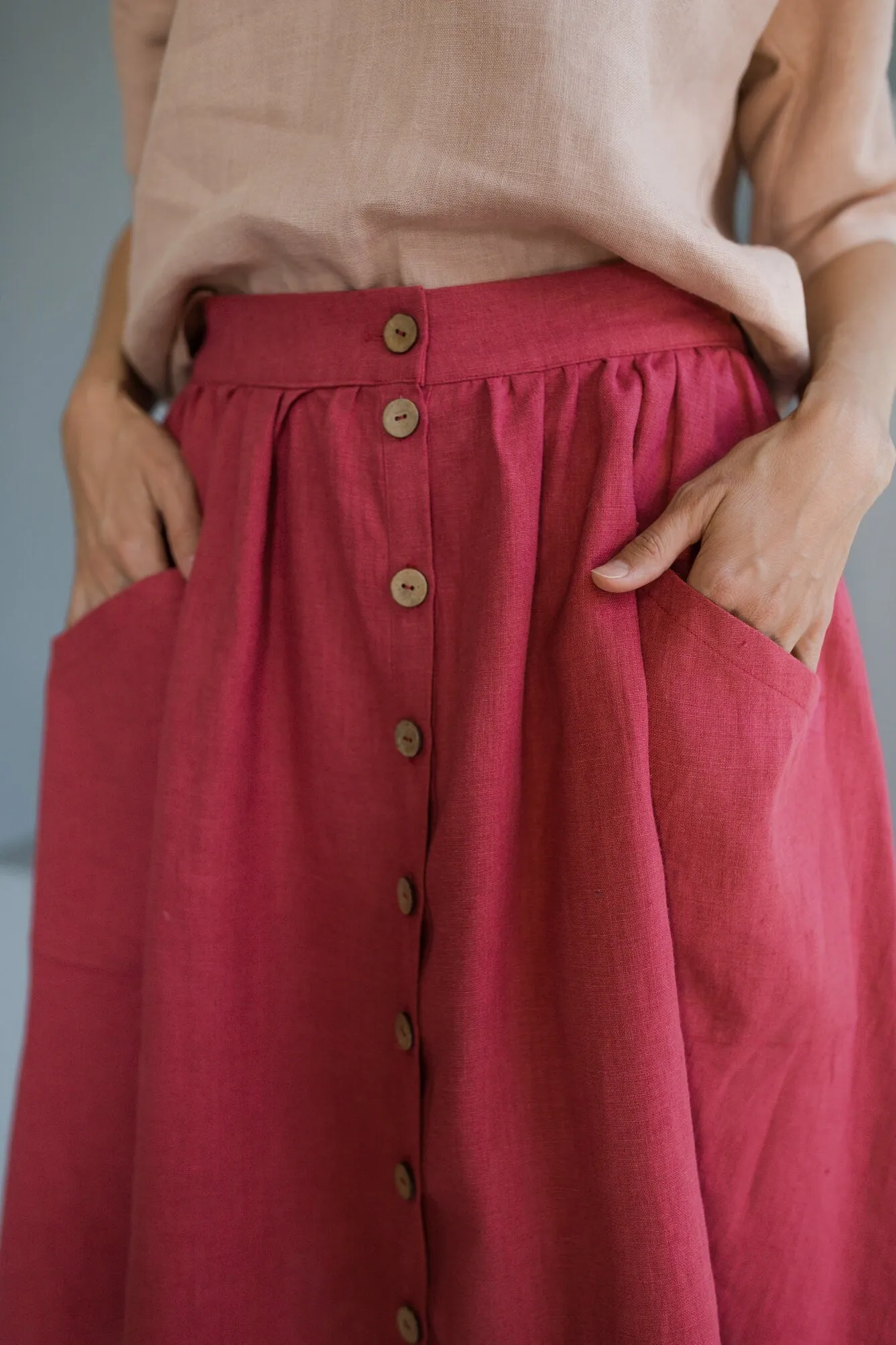 Buttoned Front Linen Skirt CAPRI In Raspberry