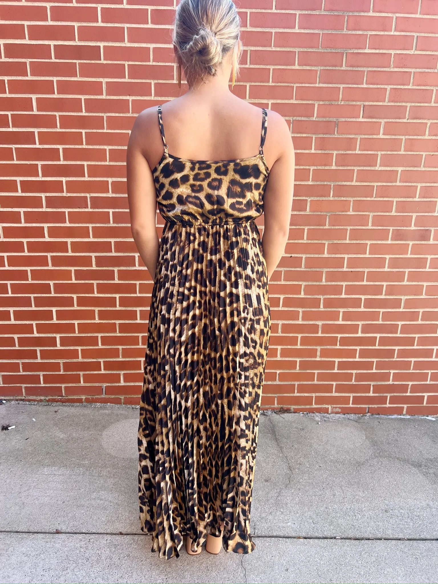 Leopard Print Pleated Dress