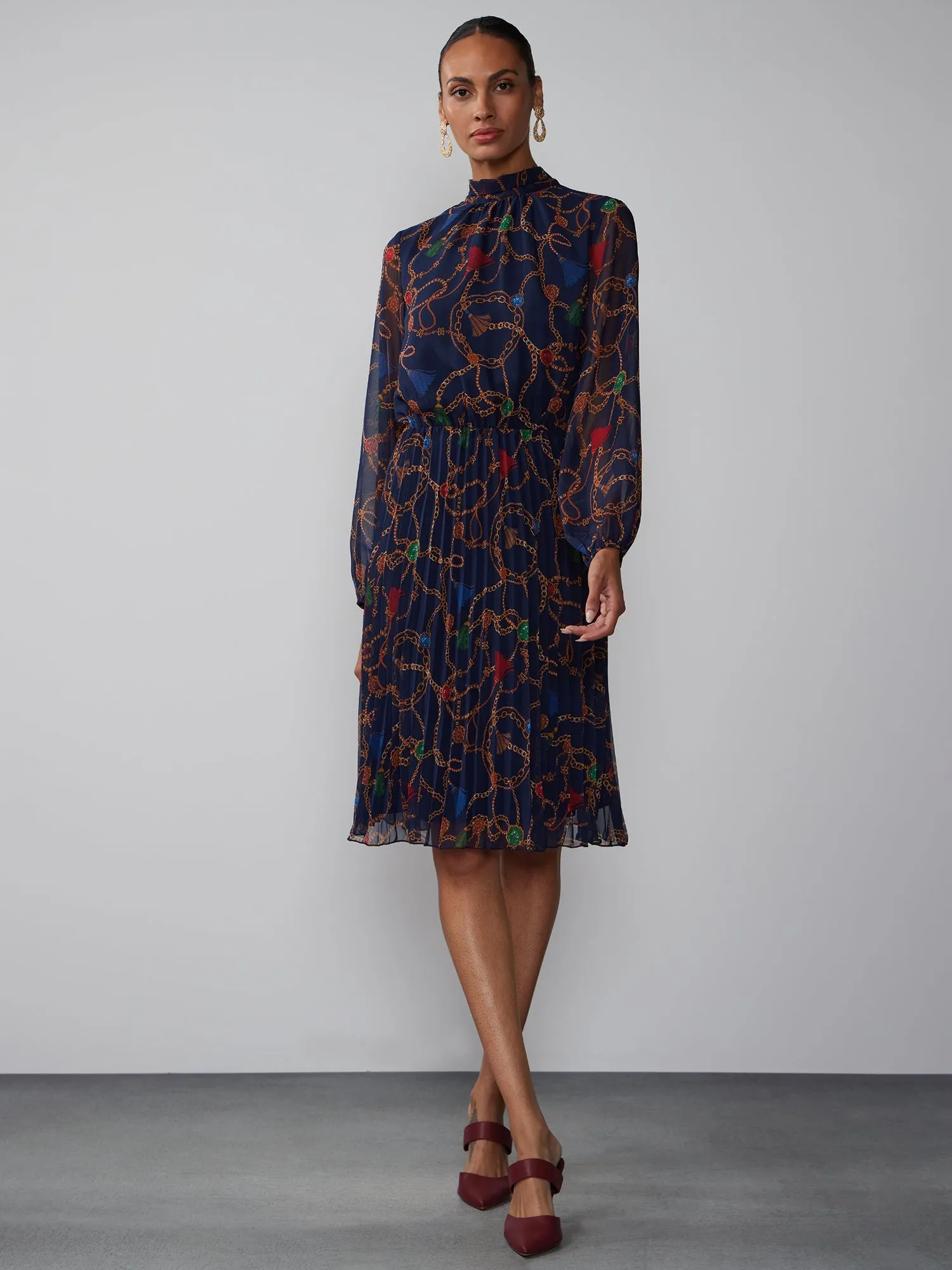 Long Sleeve Chain Print Dress