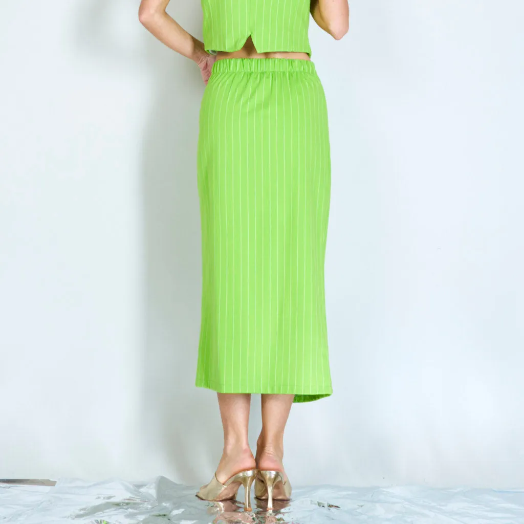 Pencil skirt with front slit wholesale