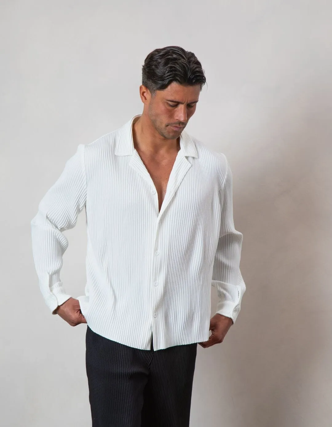 White Pleated L/S Shirt