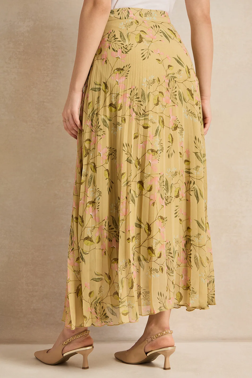 Women Yellow Printed Pleated Skirt